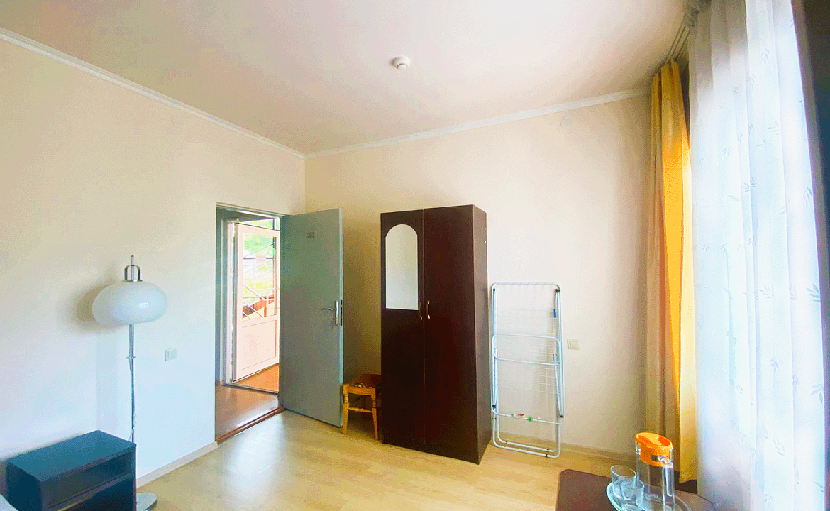 Стандартный Двухместный с доп. местом и балконом. Отель "Гермес" . Вардане Стандартный Двухместный с доп. местом и балконом. Отель "Гермес" . Вардане