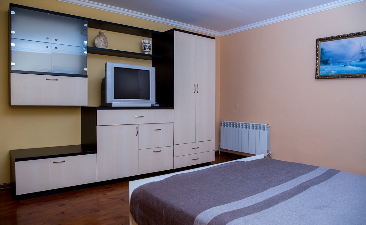 Апартаменты семейные с видом на море. Гостевой комплекс "Чижик Пыжик". Никита