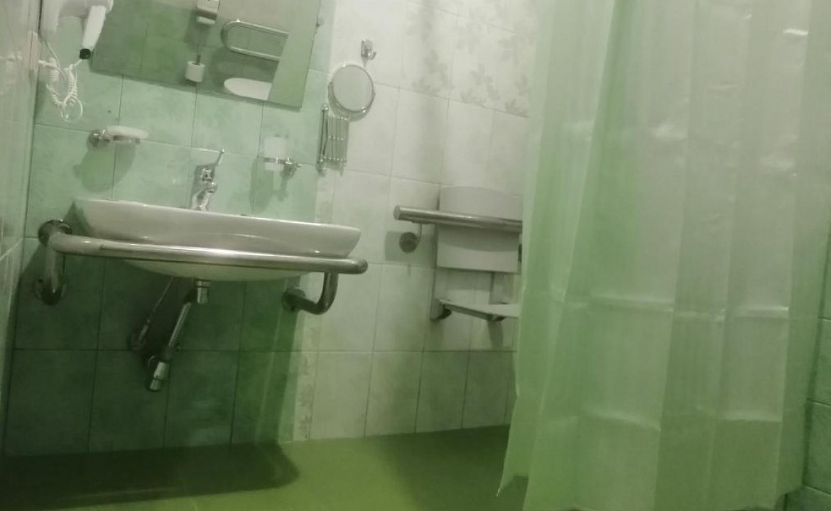 Одноместный номер. Отель Тройка. Красная Поляна