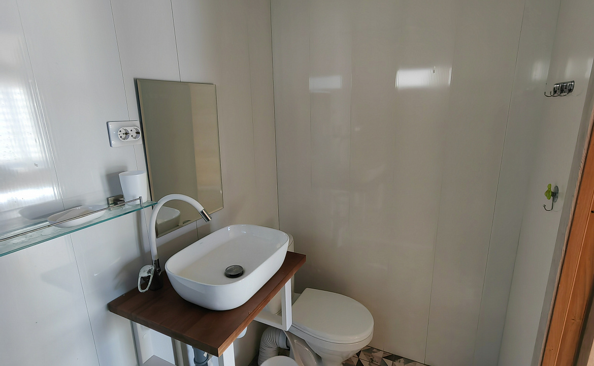 Большой дом. Гостевой комплекс "Атмосфера". Сухум