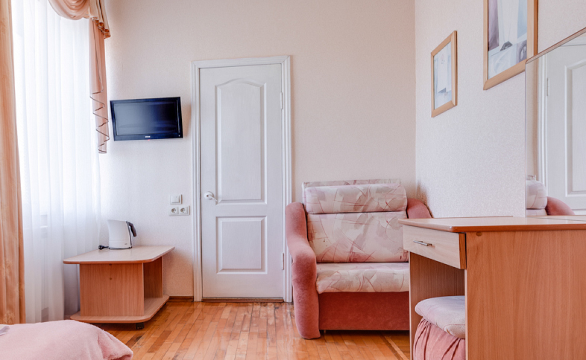 Стандарт одноместный Корпус 1. Гостевой дом "Олива". Анапа