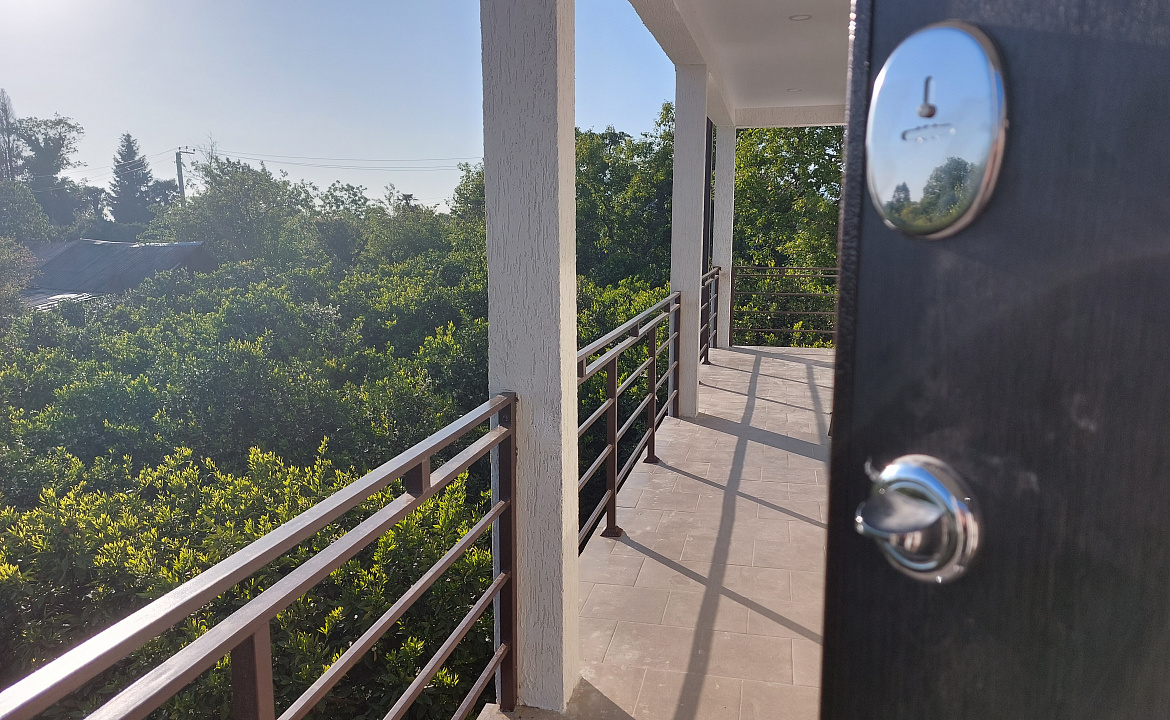 Комфорт с видом на сад. Гостевой дом ЛЕТО. Пицунда