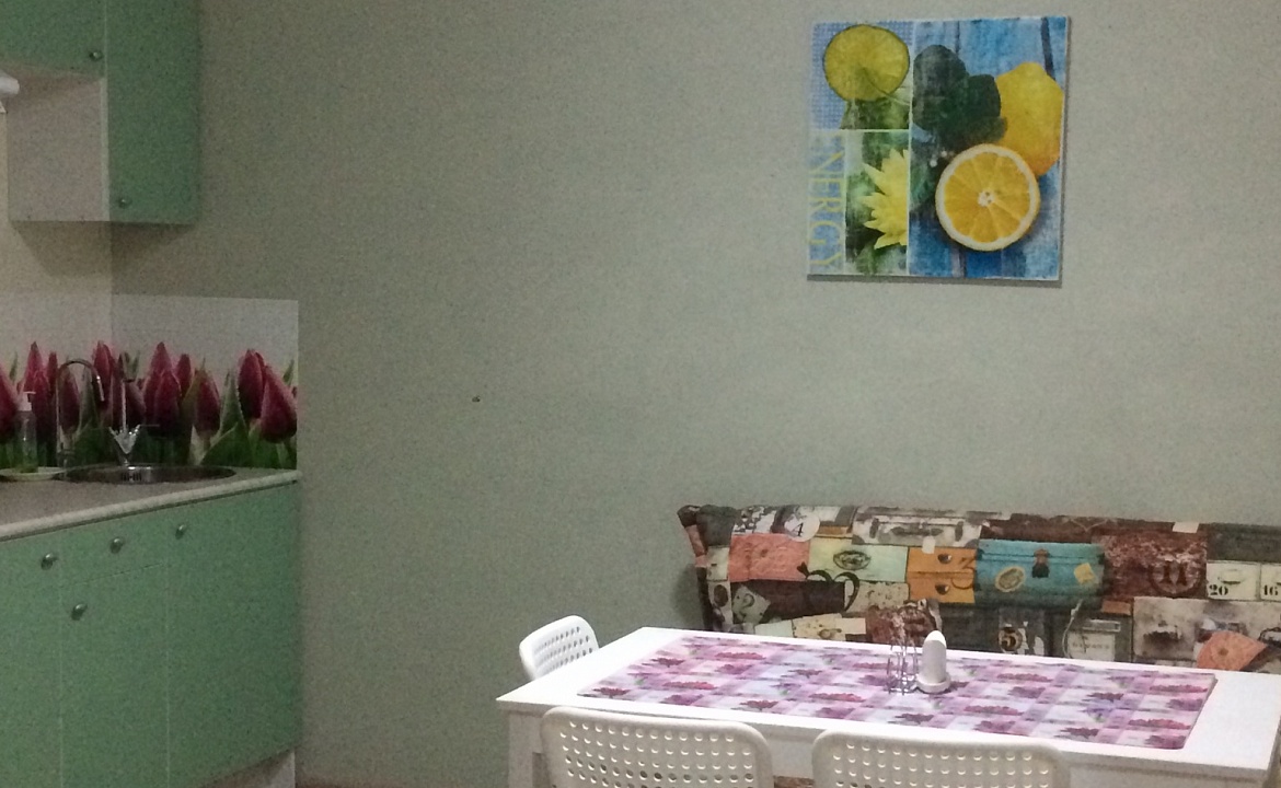 Семейный с кухней . Гостевой дом «Пчела». Ейск