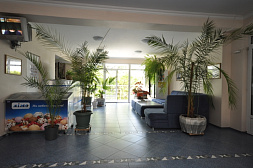 Гостиница "РоЯлта" Гостиница "РоЯлта"