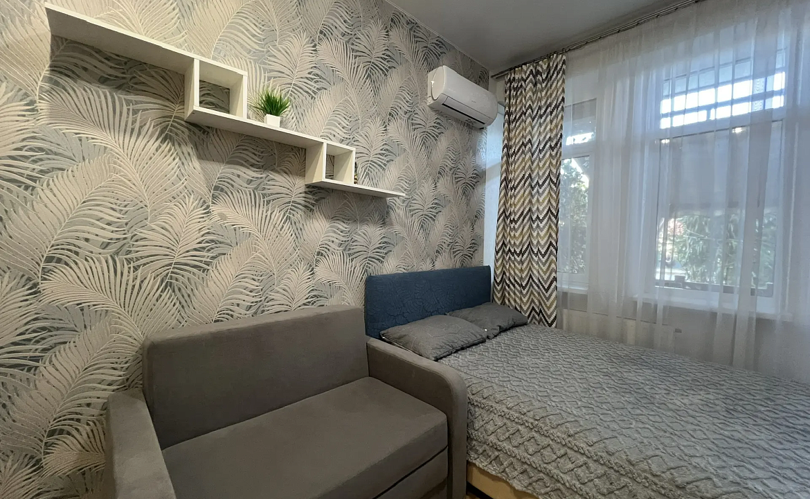 Апартамент с террасой 14к2. Светлая квартира с террасой и морем. Дагомыс