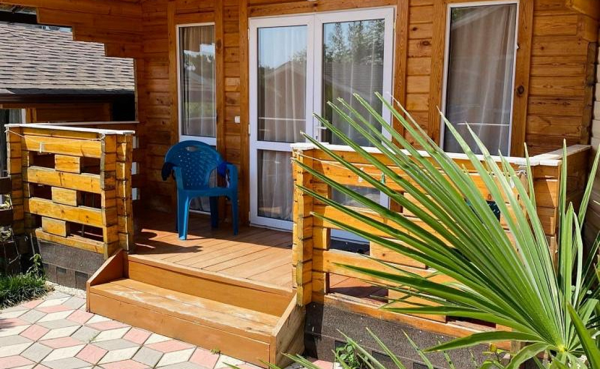 3-Х местный домик. Гостевой дом "Ролан". Новый Афон