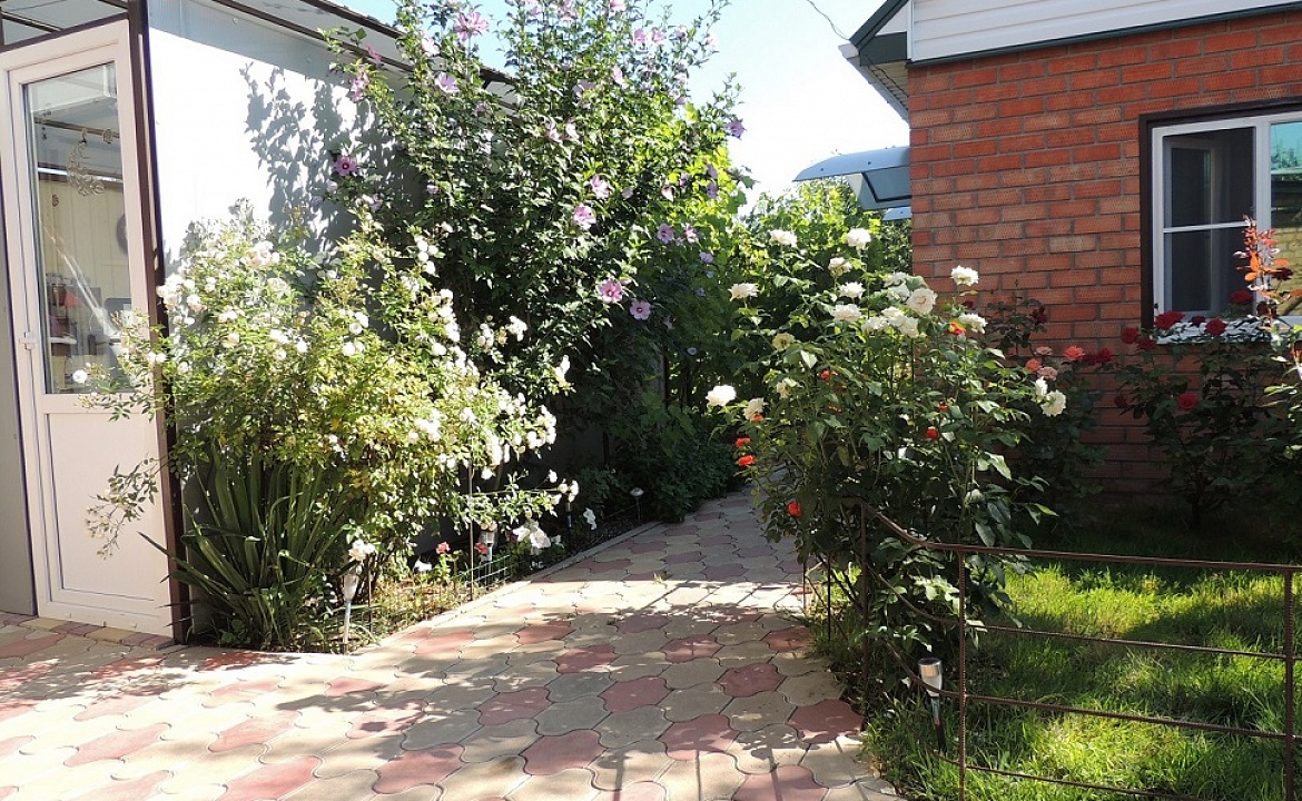 Летний домик. Частный сектор "Relax". Ейск