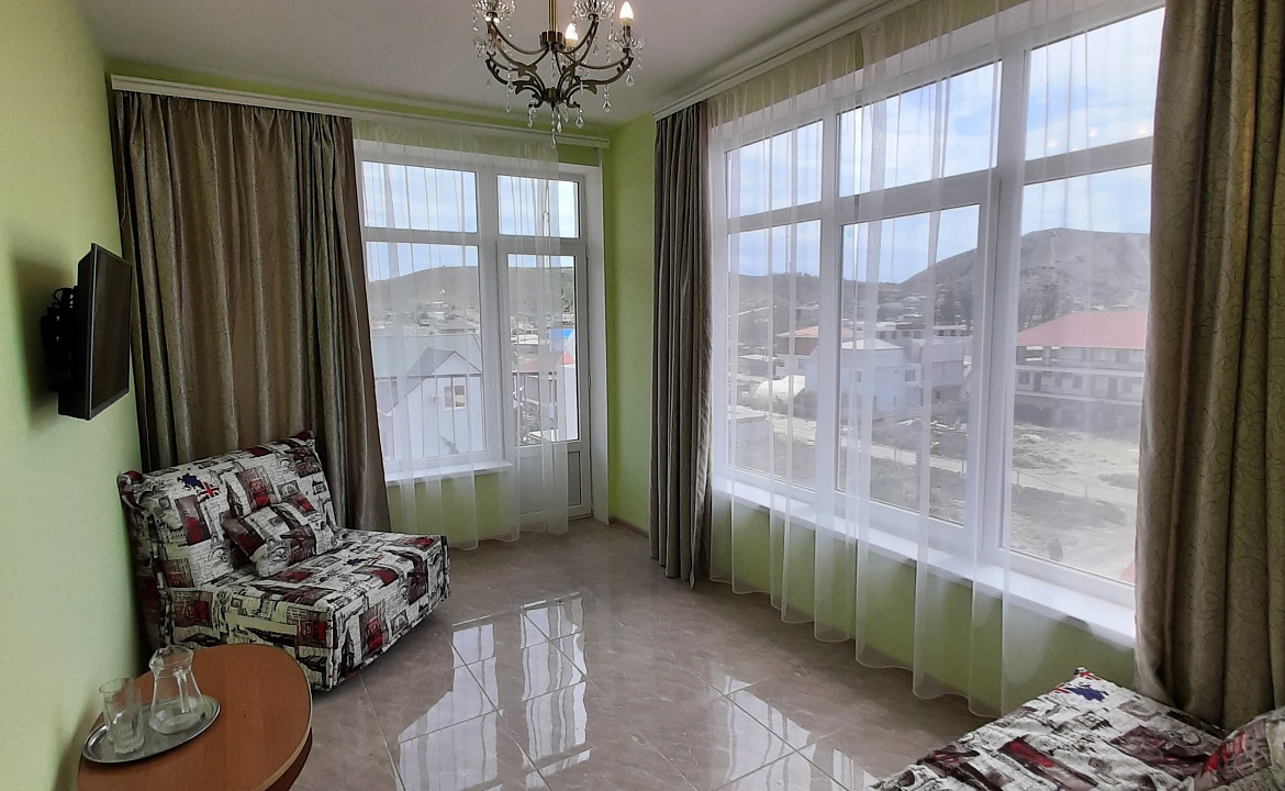 2-х комнатный 4-х местный с балконом 