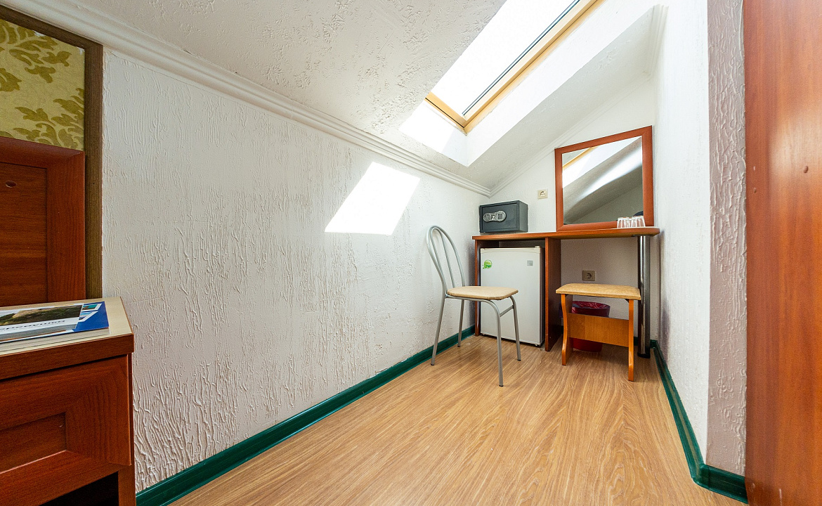 Двухместный Стандарт (мансарда). Отель Анапа Патио. Анапа