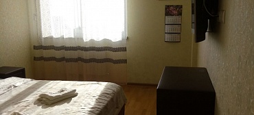 Сдам 2х комнатную р-н Светлана посуточно