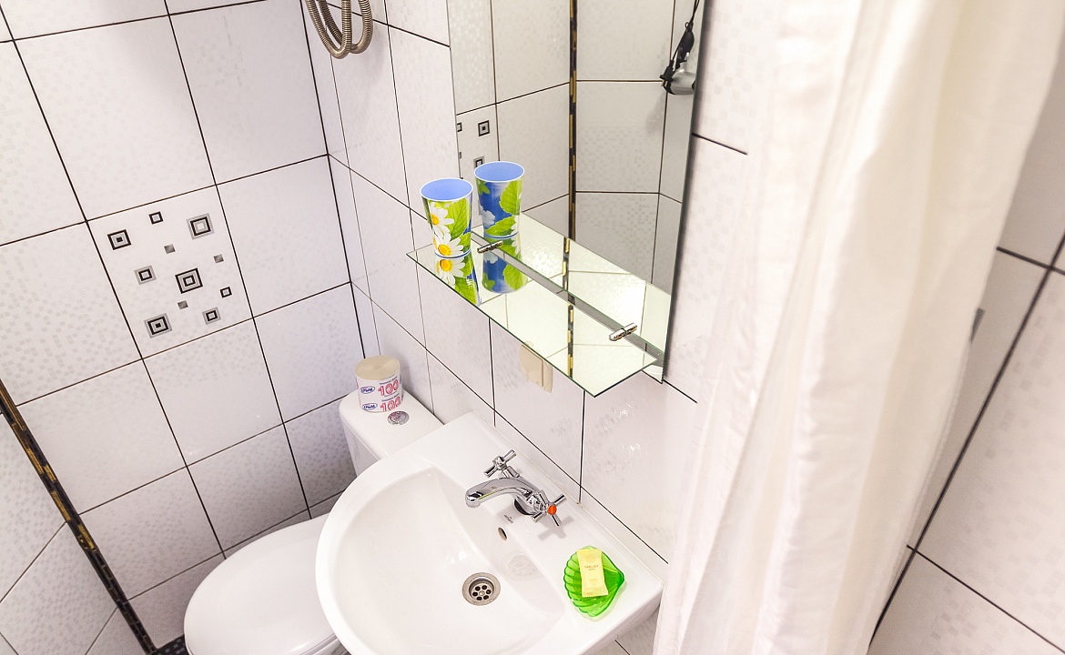 1к стандарт до 3х человек. Гостевой дом Пролетарская 12. Гурзуф