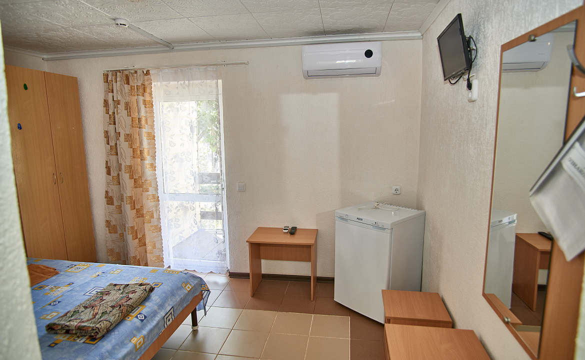 СТАНДАРТ 2-Х КОМНАТНЫЙ 4-Х МЕСТНЫЙ (2Х+2Х) НОМЕР С БАЛКОНОМ КОРПУС №8, 1 И 2 ЭТАЖ, КОРПУС А 2 ЭТАЖ С БАЛКОНОМ, КОРПУС №7 2 ЭТАЖ С БАЛКОНОМ. База отдыха "Ока". Благовещенская