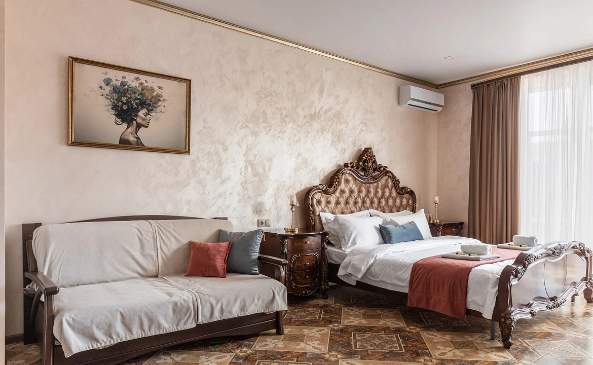 Люкс с балконом 2+3. Отель "Атлант". Лазаревское Люкс с балконом 2+3. Отель "Атлант". Лазаревское