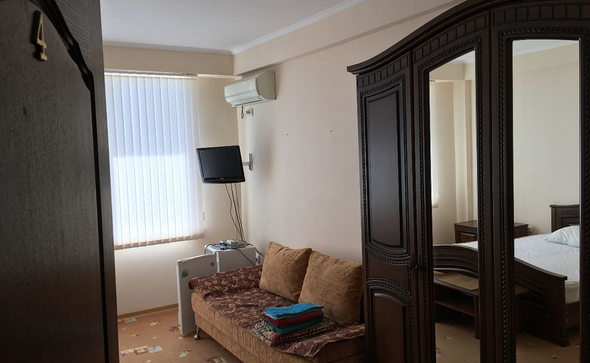 Номер «Люкс». Гостевой дом "Базилио". Лазаревское