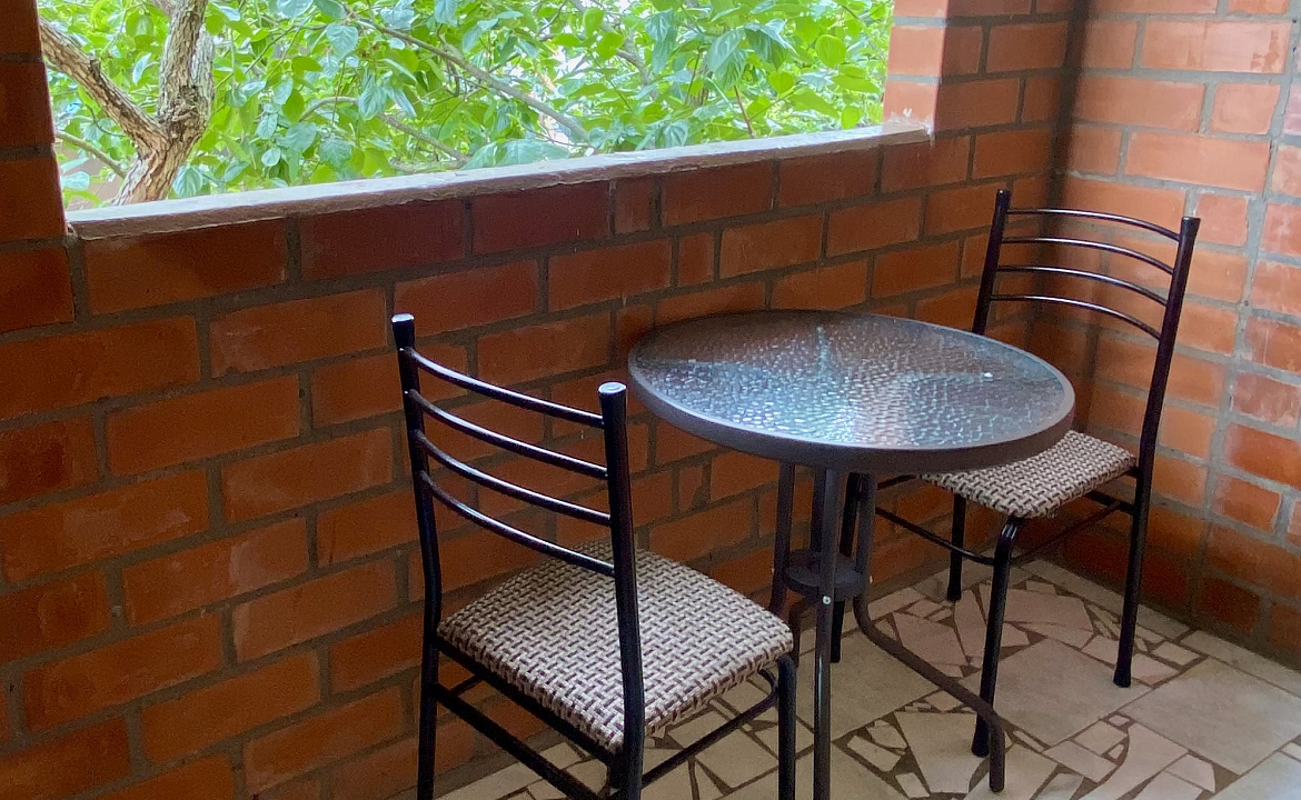 Двухместный номер «Стандарт» с балконом. Частный сектор Анастасия на Айвазовского 7. Лазаревское