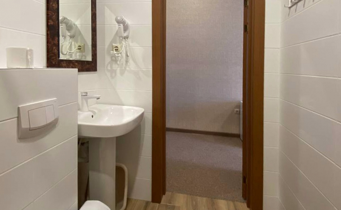 Четырехместный стандарт. Гостевой дом Comfort. Мирный