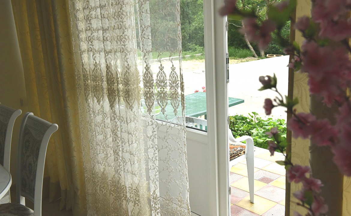 2-х уровневые апартаменты Романтика. Таунхаус Апартаменты у моря в п Лазаревское для 6-8 чел.. Лазаревское 2-х уровневые апартаменты Романтика. Таунхаус Апартаменты у моря в п Лазаревское для 6-8 чел.. Лазаревское