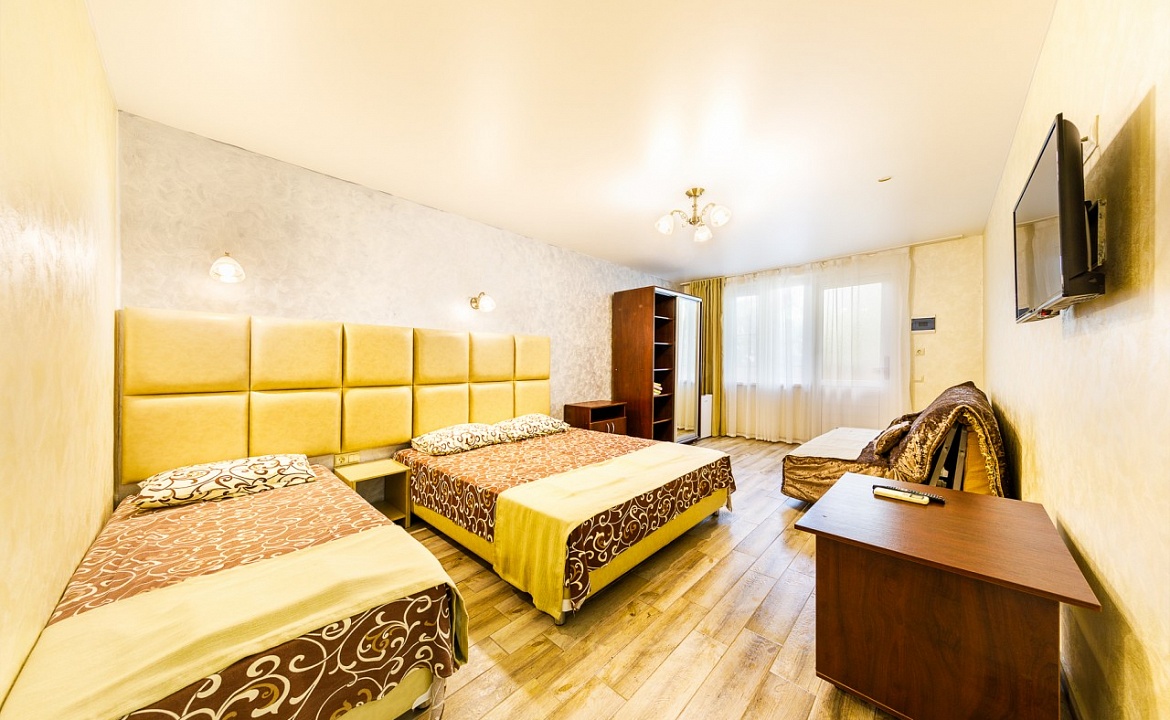 4-5-местный с террасой. База отдыха "Тюльпан". Витязево