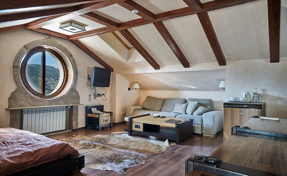 Мансарда. Гостевой дом "KuprInn". Балаклава