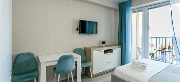 Апартамент с видом на морской закат в 100 метрах от моря