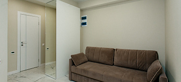 Квартира в многоквартирном доме Просторный апартамент с видом н а море и горы