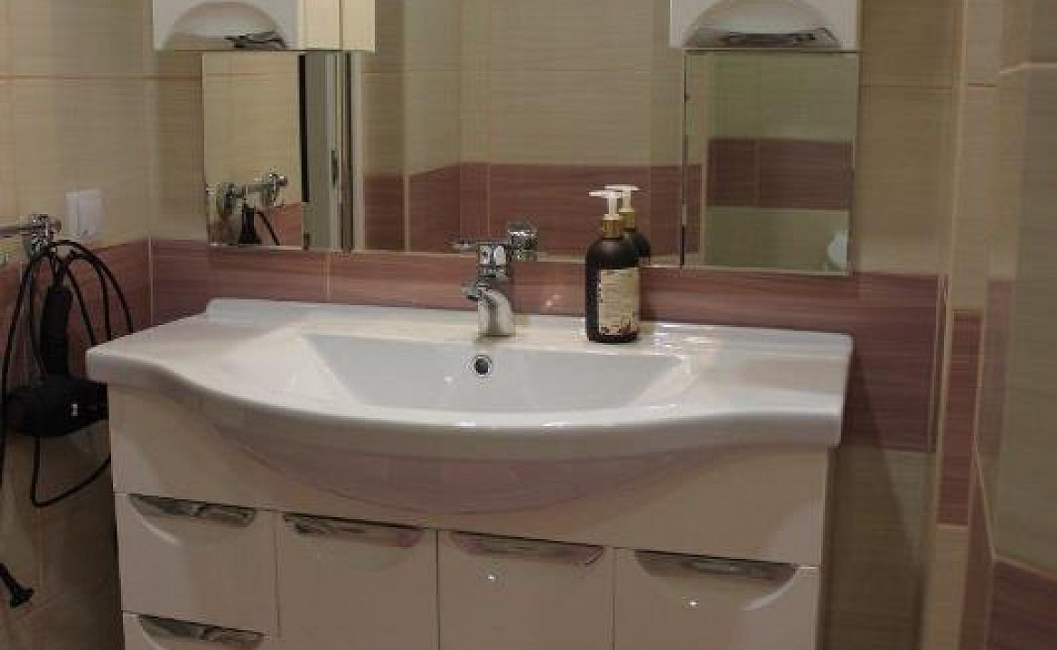 Семейный Люкс с кухней. Гостевой дом "Дом с дельфинами" (корпус 2). Адлер