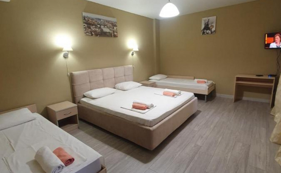 4-х местный . Гостевой дом "Мека". Гудаута