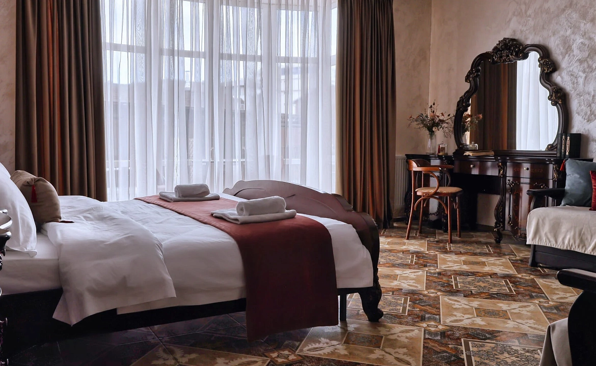 Люкс с балконом 2+1. Отель "Атлант". Лазаревское Люкс с балконом 2+1. Отель "Атлант". Лазаревское