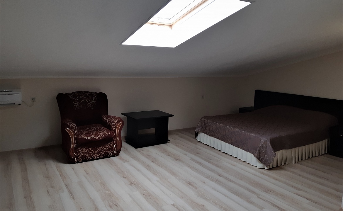 Стандарт 2-местный мансардный. Отель Робинзон. Анапа