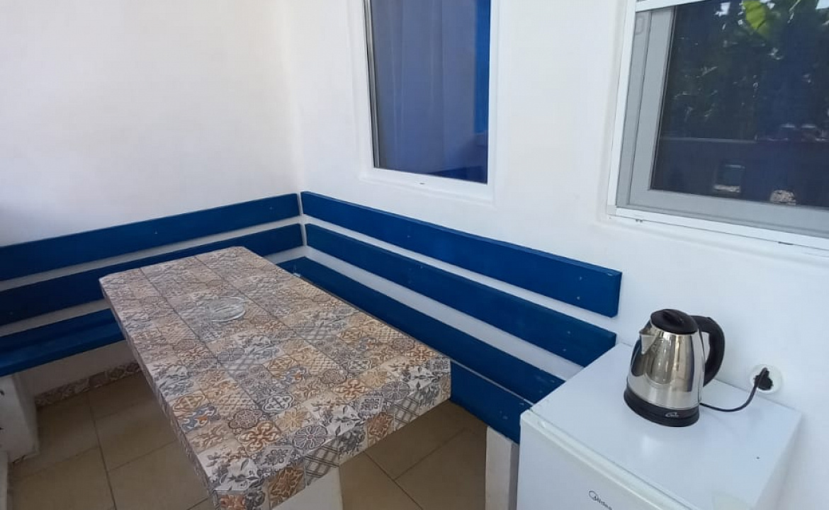 4-х местный «Восток». "Бунгало". Пицунда