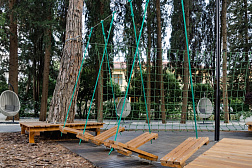 Курортный отель Моне