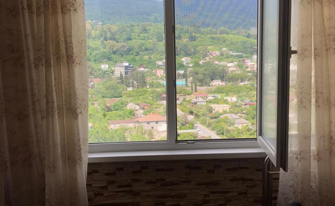 лакоба,13. Квартира в многоквартирном доме Лакоба. Гагра