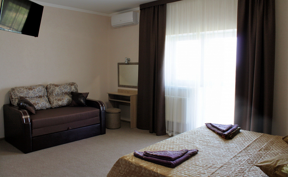 2-х местный . Гостевой дом NIKOS. Саки