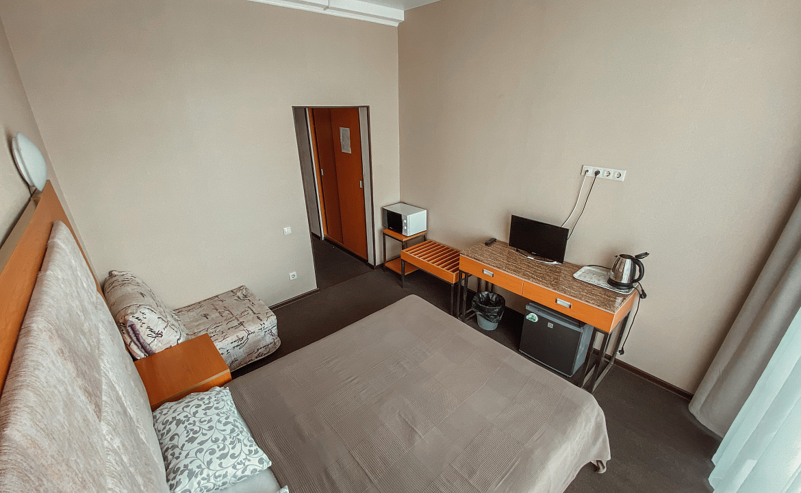 Стандарт с двуспальной кроватью. Отель Апартаменты Волна. Сочи