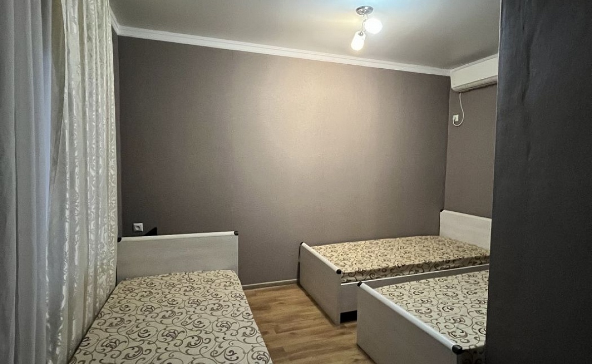 3-х местный номер Стандарт. Гостевой дом "Самир". Гагра