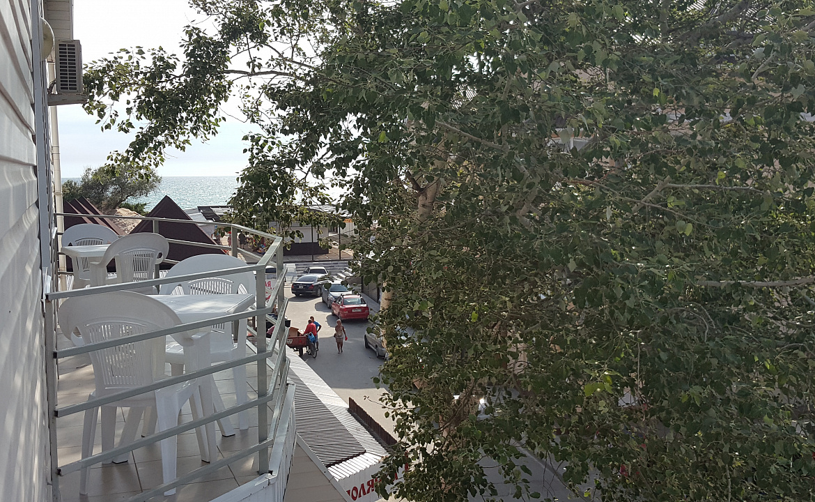 Люкс со смежным балконом 2хместный. Отель АСТОН. Нижнее Джемете