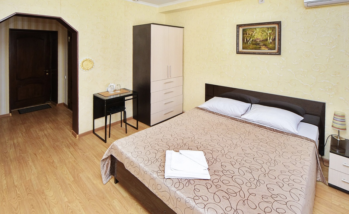 Стандарт. Гостевой дом "Александровский". Темрюк