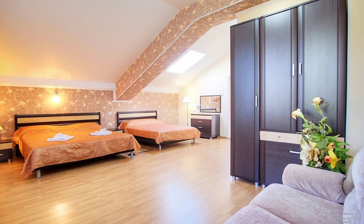 АПАРТАМЕНТЫ. Гостиница "Континент". Анапа