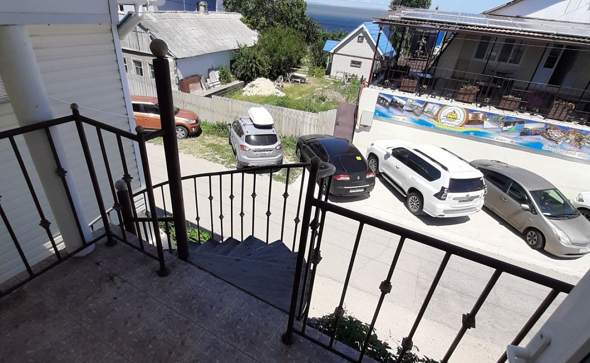 этаж под ключ . Апартаменты . . Частный сектор "АБСОЛЮТ". Благовещенская