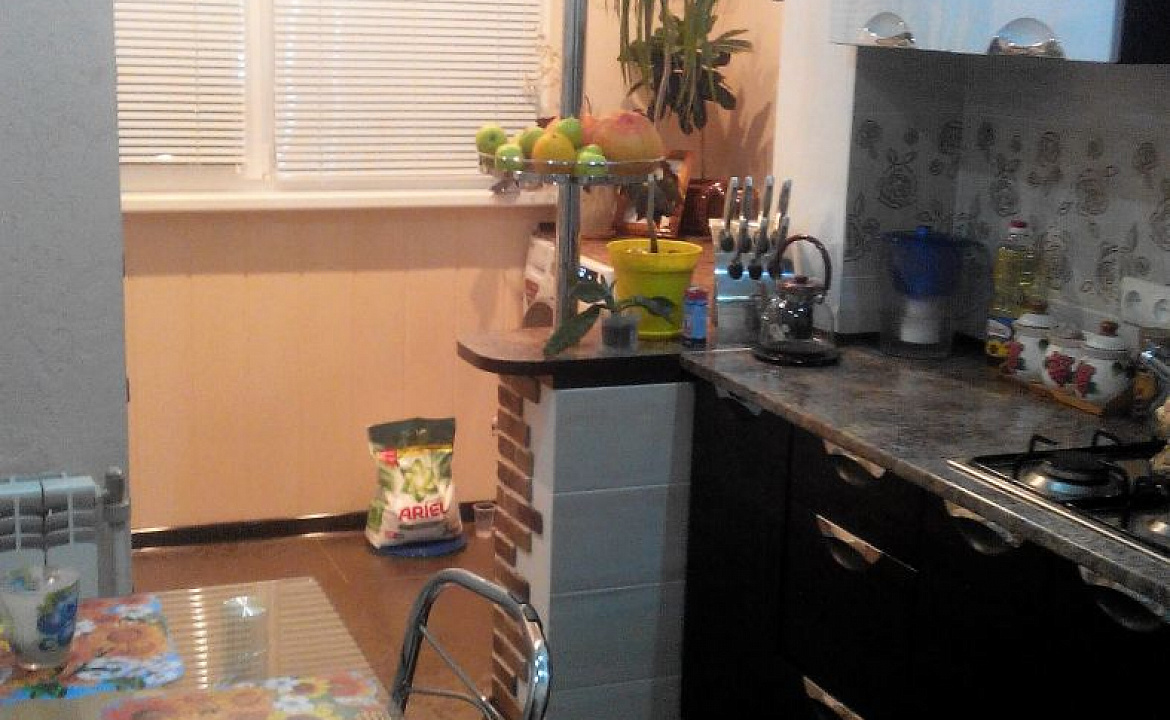 квартира. Квартира в многоквартирном доме Сдам шикарную квартиру для отдыха!. Алушта