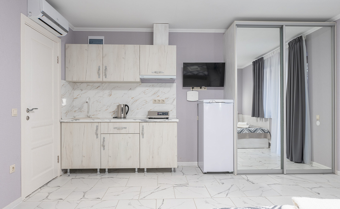 Апартаменты стандарт. Отель "Горная Кадриль". Красная Поляна