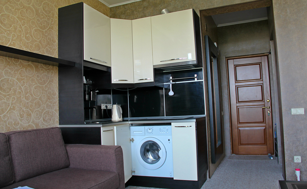 Люкс двухкомнатный с видом на море. Отель Апартаменты Волна. Сочи Люкс двухкомнатный с видом на море. Отель Апартаменты Волна. Сочи