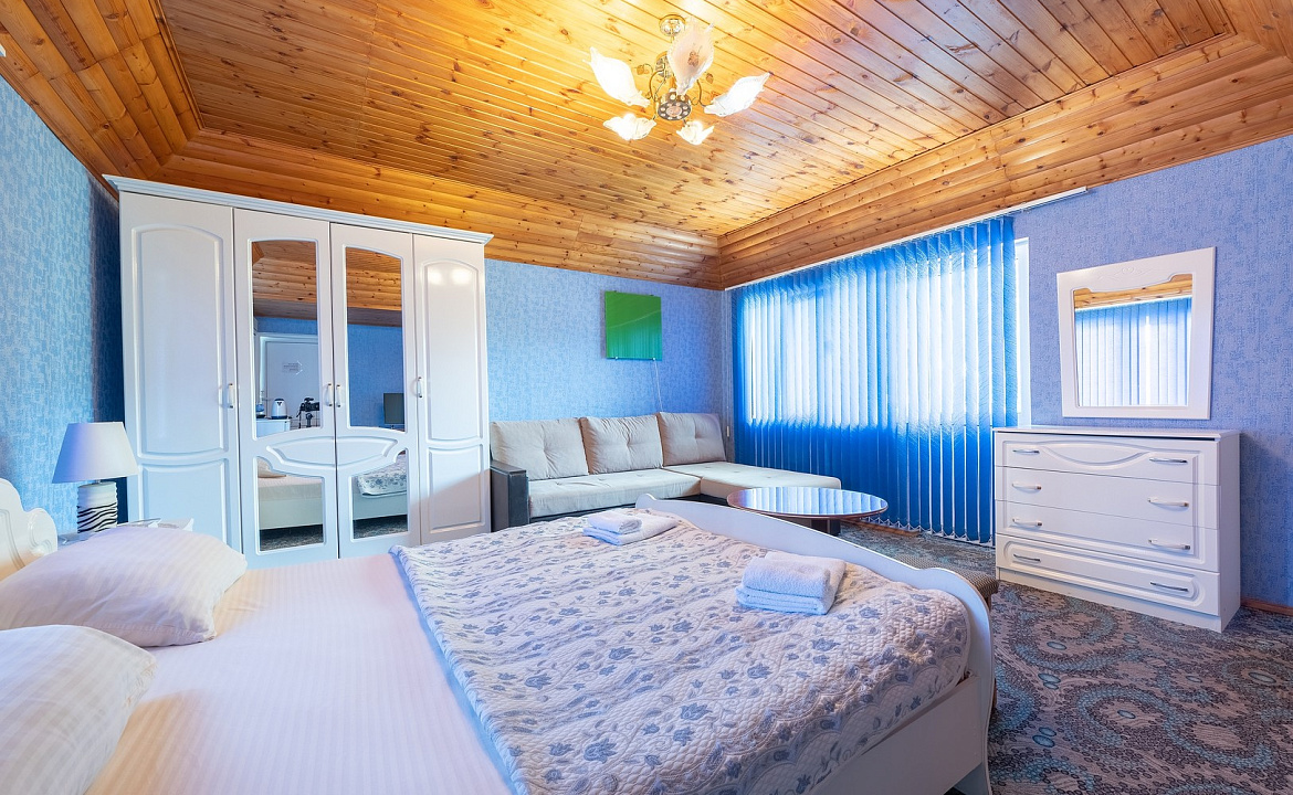 Стандарт четырехместный. Отель «Оазис надежды». Адлер