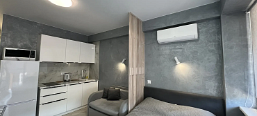 Квартира в многоквартирном доме Студия с панорамными окнами на первой береговой линии