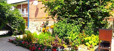 Гостевой дом "Гостеприимный двор"