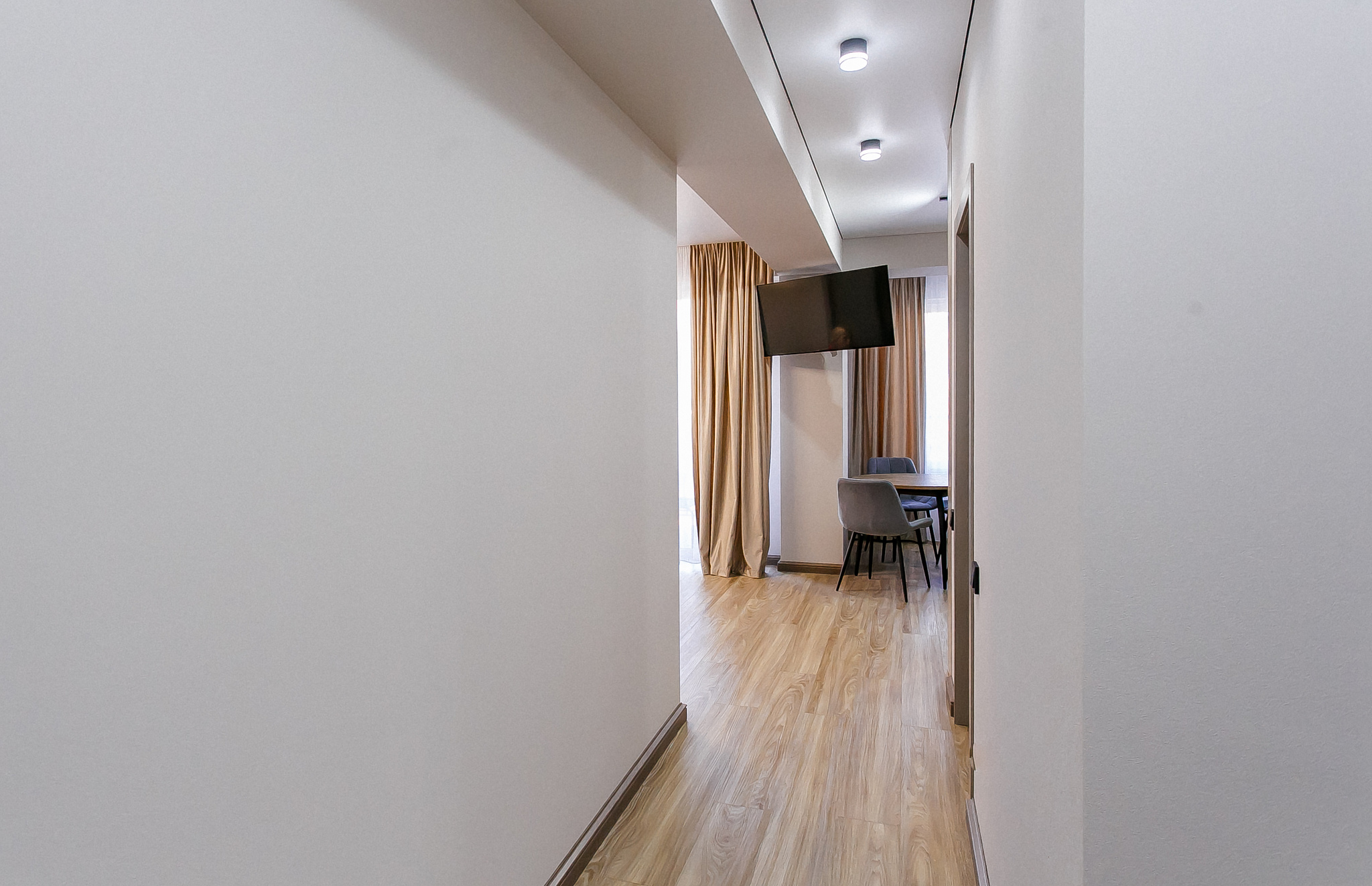 . Квартира в многоквартирном доме Квартира на первой линии с отдельной спальней. Дагомыс