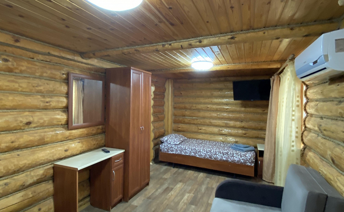 Дом №6. Пансионат "ЮгРа". Благовещенская