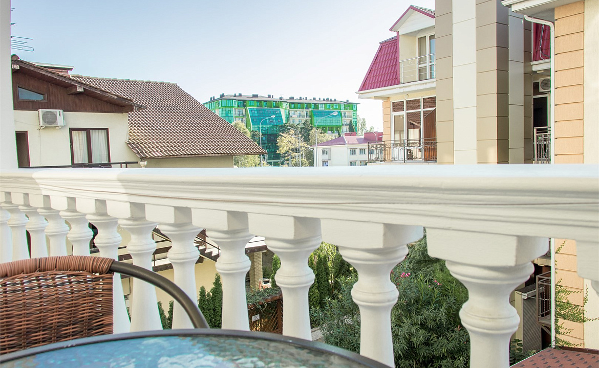 Стандартный двухместный номер с 1 или 2 раздельными кроватями. Гостевой дом Сиар. Адлер