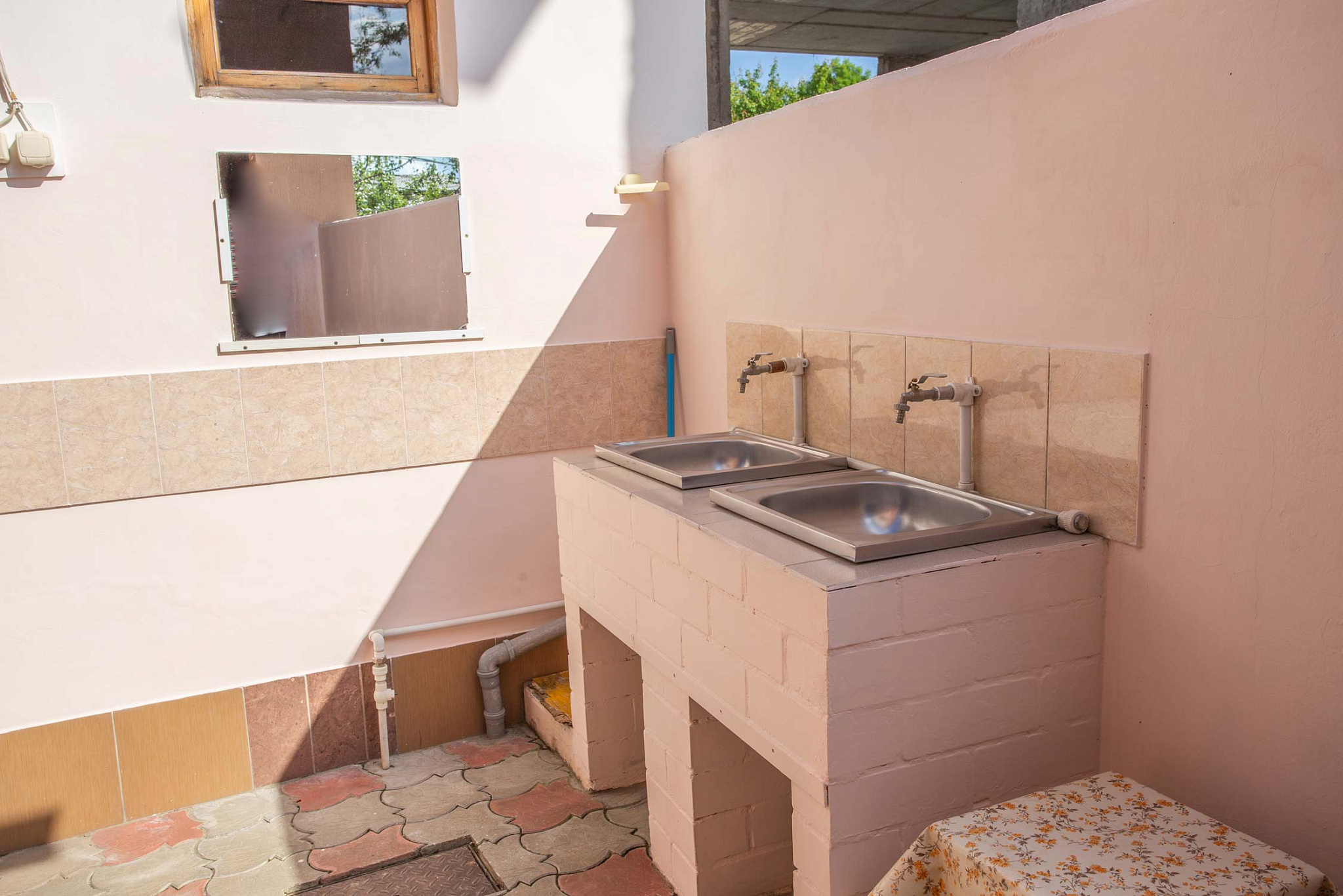 . Частный сектор Полина. Кабардинка