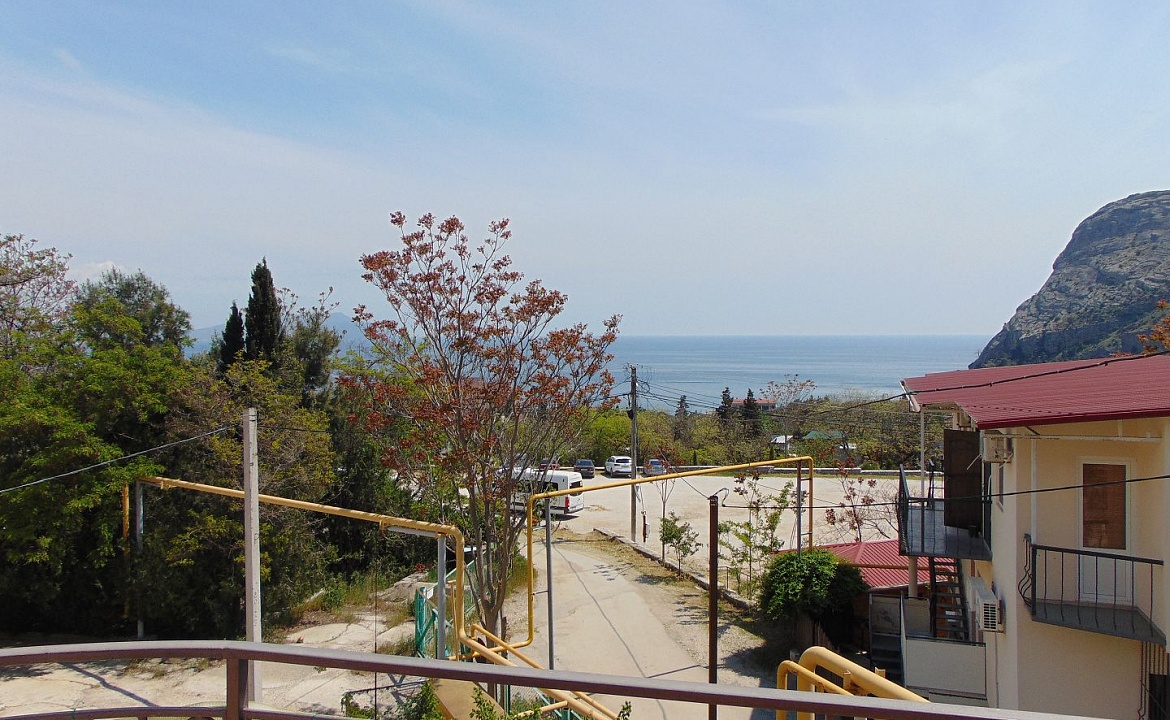 Четырехместная двухкомнатная студия 